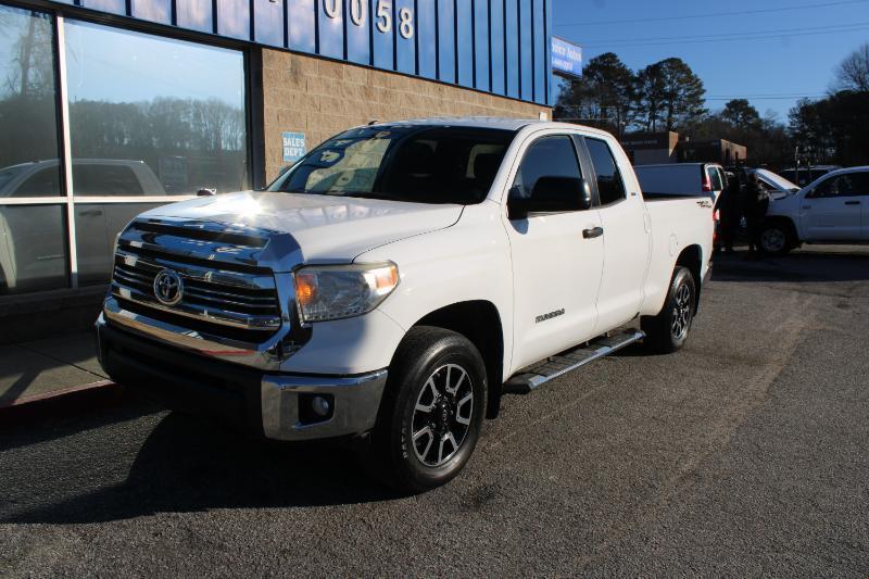 Toyota Tundra 2WD SR5 Double Cab 6.5' Bed 4.6L (Natl) 2017