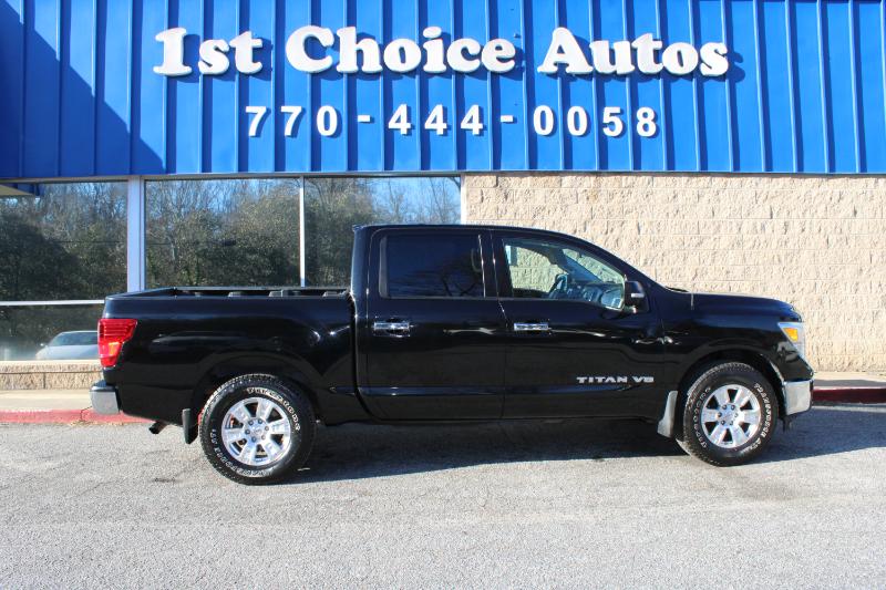 Nissan Titan 4x4 Crew Cab SV 2018