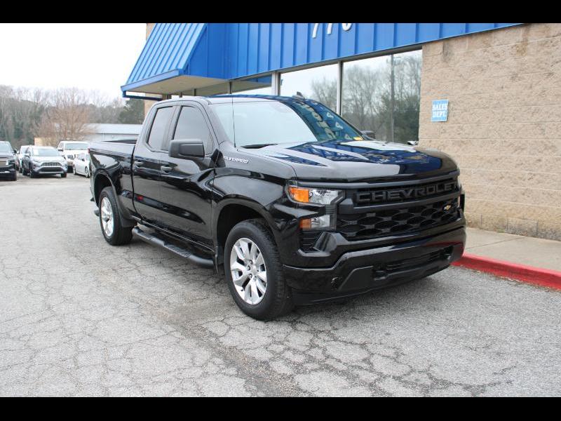 Chevrolet Silverado 1500 2WD Double Cab 147" Custom 2023