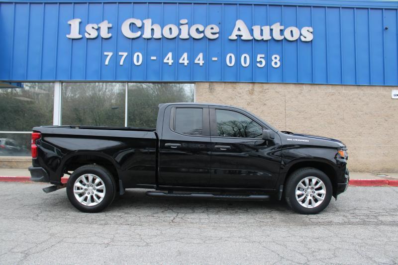 Chevrolet Silverado 1500 2WD Double Cab 147" Custom 2023