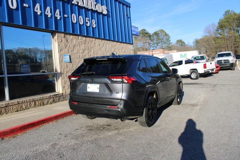 Toyota RAV4 LE FWD (Natl) 2023