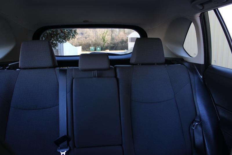 Toyota RAV4 LE FWD (Natl) 2023