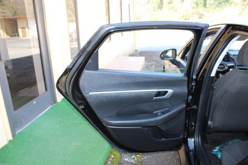 Hyundai Sonata SE FWD 2025