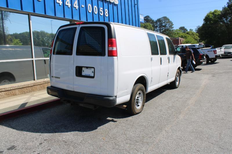 Chevrolet Express Cargo Van RWD 2500 135" 2017