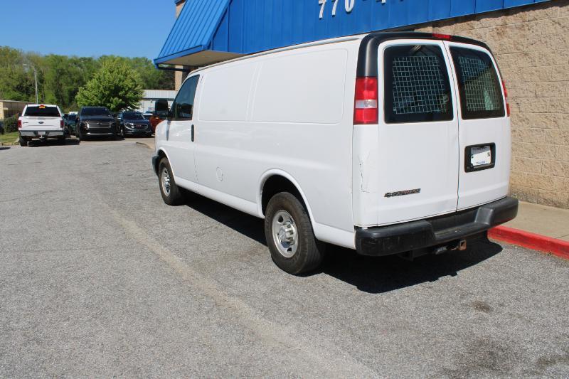 Chevrolet Express Cargo Van RWD 2500 135" 2017