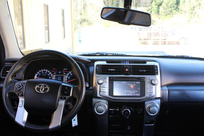 Toyota 4Runner RWD 4dr V6 SR5 Premium (Natl) 2016