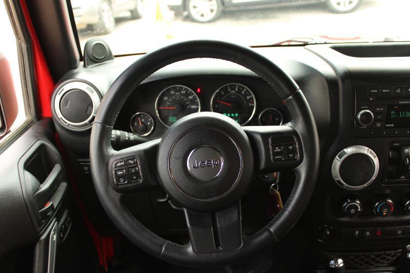 Jeep Wrangler Unlimited 4WD 4dr Rubicon 2014