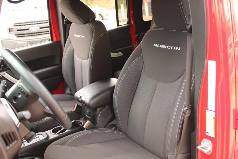 Jeep Wrangler Unlimited 4WD 4dr Rubicon 2014