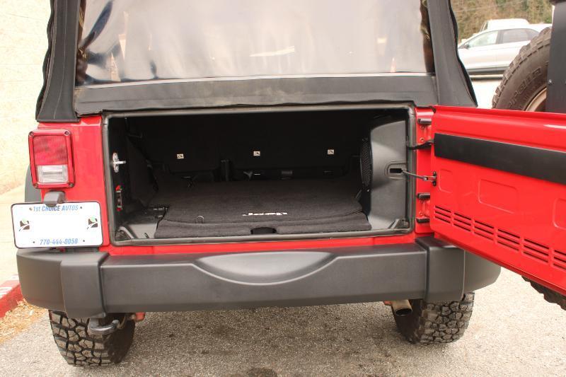 Jeep Wrangler Unlimited 4WD 4dr Rubicon 2014