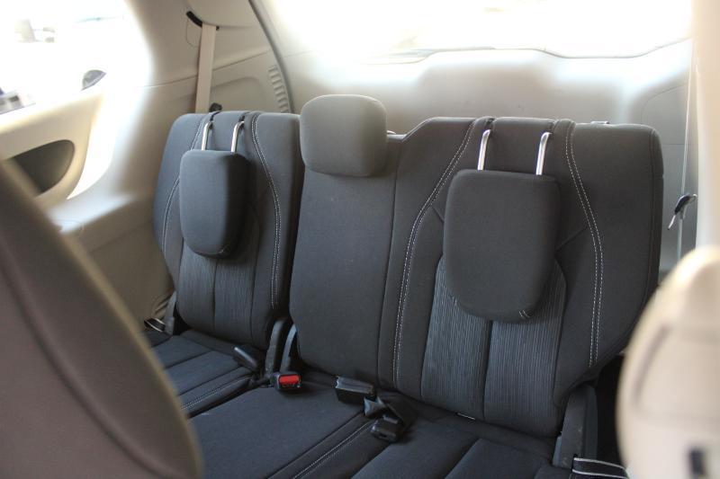 Chrysler Voyager LX FWD 2022