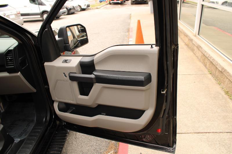 Ford F-150 XL 2WD SuperCab 8' Box 2019