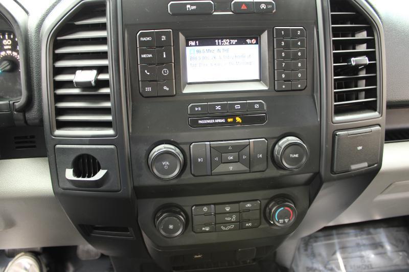 Ford F-150 XL 2WD SuperCab 8' Box 2019