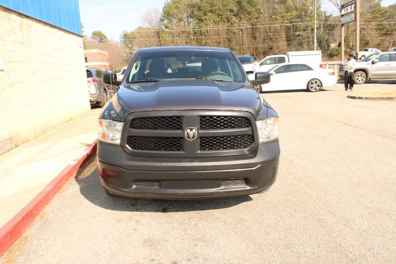 RAM 1500 Classic Tradesman 4x2 Quad Cab 6'4" Box 2019