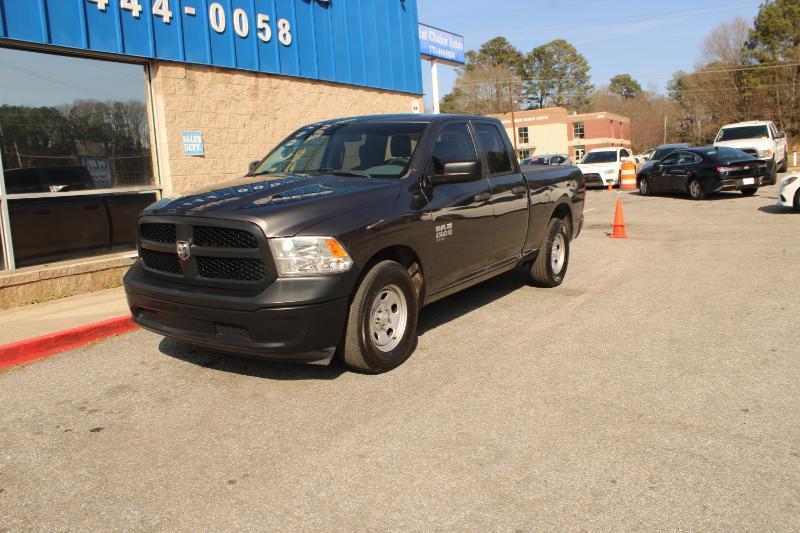 RAM 1500 Classic Tradesman 4x2 Quad Cab 6'4" Box 2019