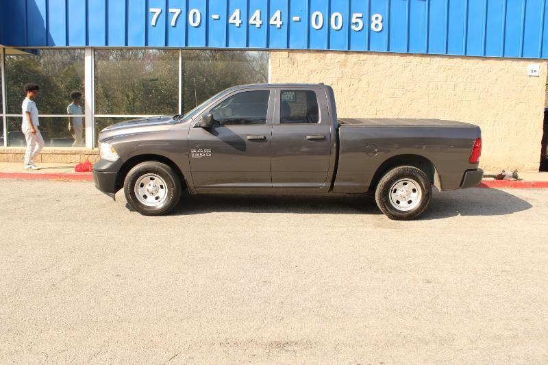 RAM 1500 Classic Tradesman 4x2 Quad Cab 6'4" Box 2019