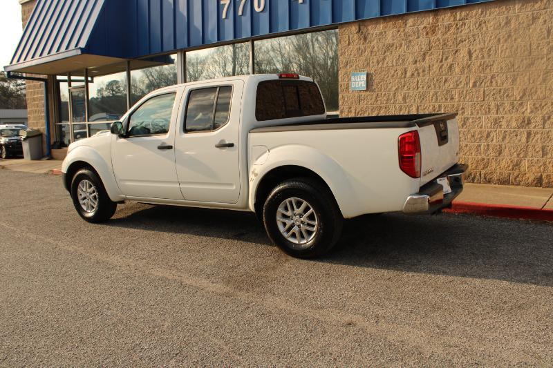 Nissan Frontier 2WD Crew Cab SWB Auto SV 2016