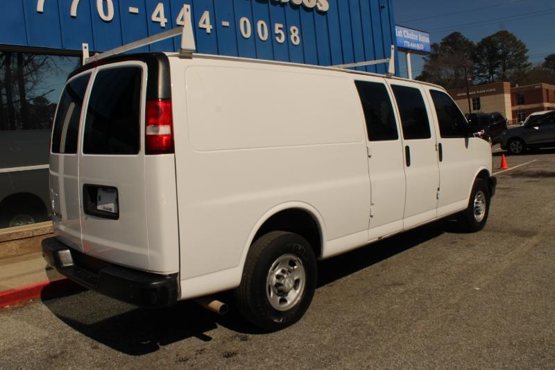 Chevrolet Express Cargo Van RWD 3500 155" 2019