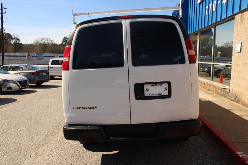 Chevrolet Express Cargo Van RWD 3500 155" 2019
