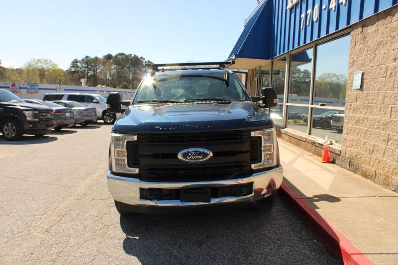 Ford Super Duty F-250 SRW XL 2WD SuperCab 8' Box 2019