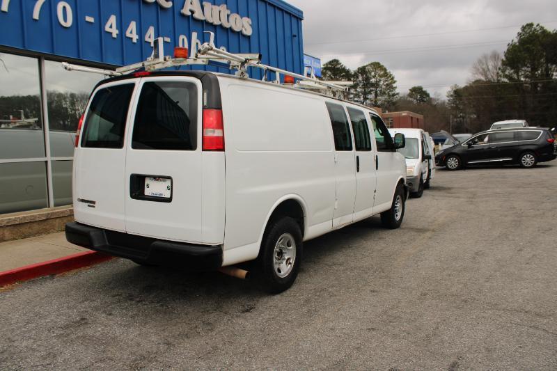 Chevrolet Express Cargo Van RWD 3500 155" 2016