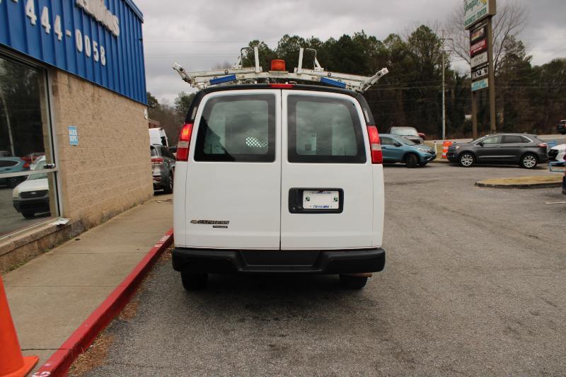 Chevrolet Express Cargo Van RWD 3500 155" 2016