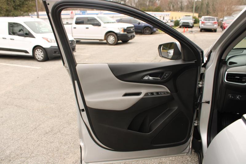 Chevrolet Equinox FWD 4dr LT w/2FL 2020