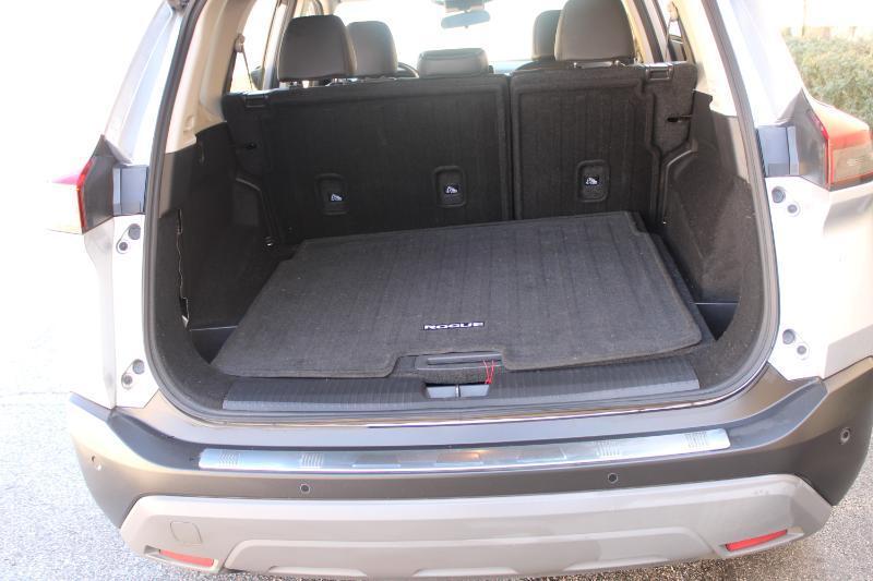 Nissan Rogue FWD SV 2022