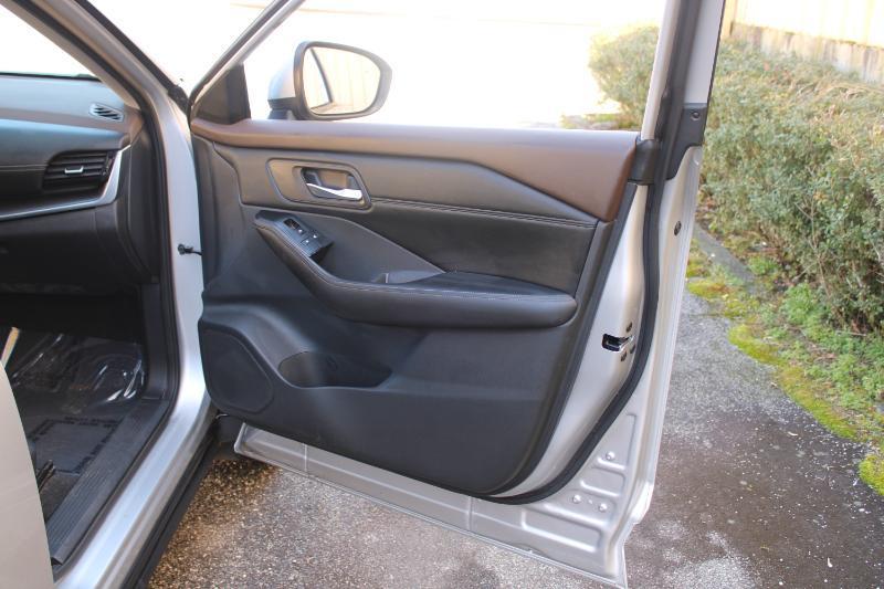 Nissan Rogue FWD SV 2022