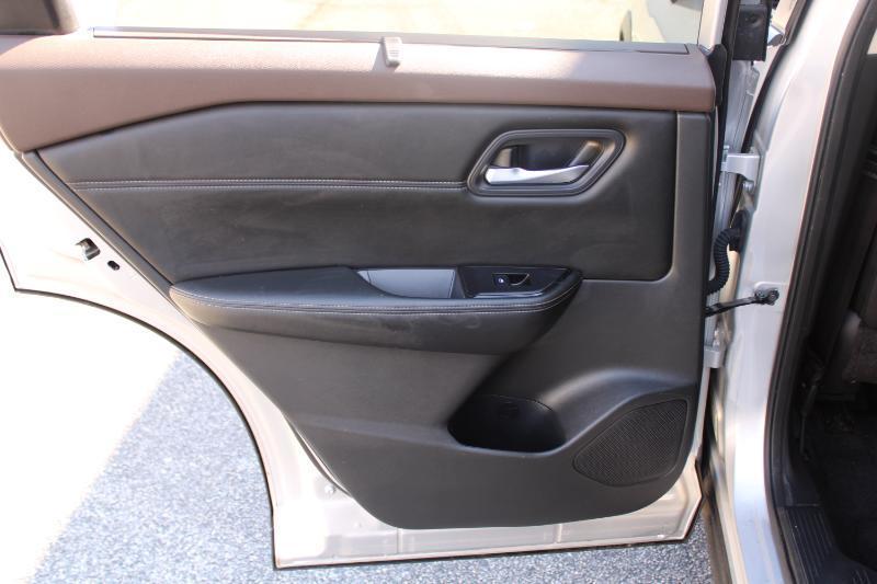 Nissan Rogue FWD SV 2022