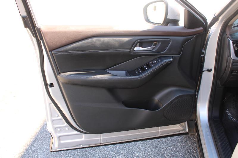 Nissan Rogue FWD SV 2022