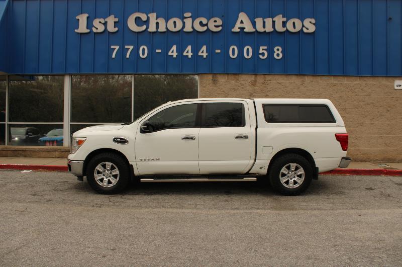 Nissan Titan 4x2 Crew Cab SV 2017