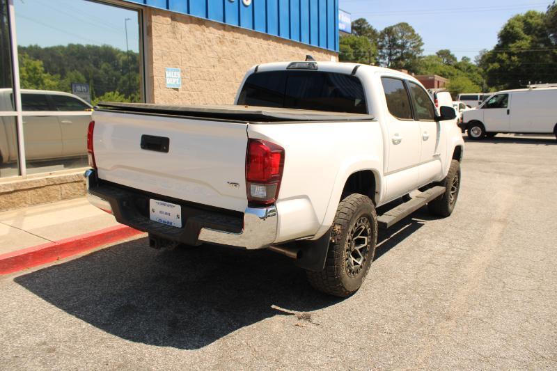 Toyota Tacoma SR5 Double Cab 5' Bed V6 4x2 AT (Natl) 2018