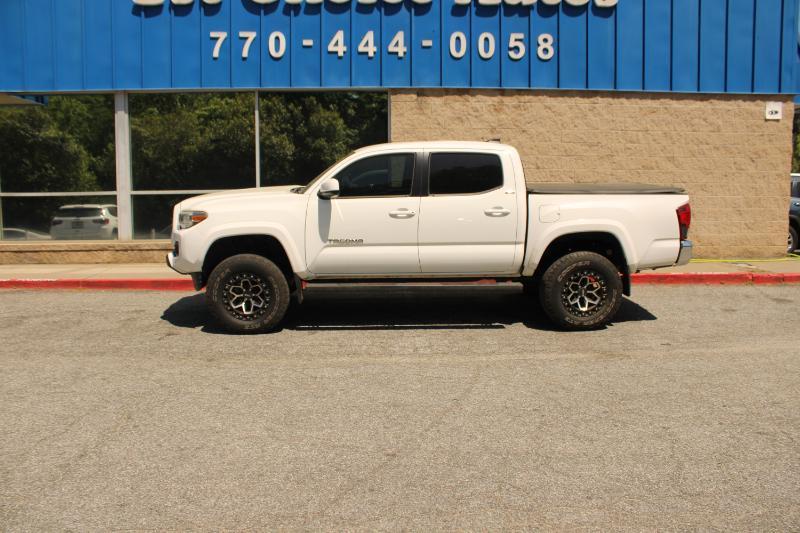 Toyota Tacoma SR5 Double Cab 5' Bed V6 4x2 AT (Natl) 2018
