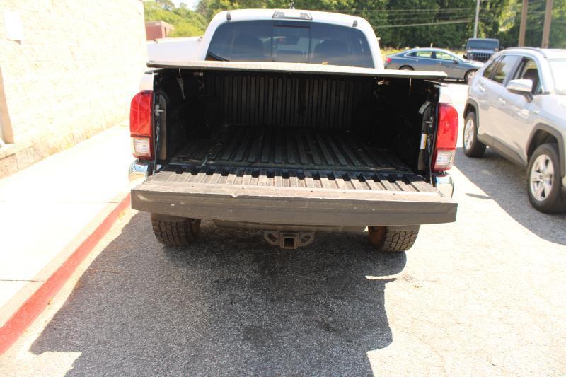 Toyota Tacoma SR5 Double Cab 5' Bed V6 4x2 AT (Natl) 2018