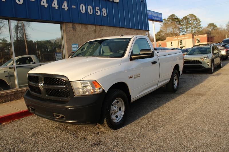 RAM 1500 4WD Reg Cab 140.5" Tradesman 2015
