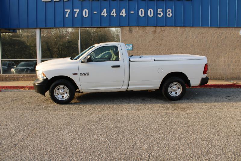 RAM 1500 4WD Reg Cab 140.5" Tradesman 2015