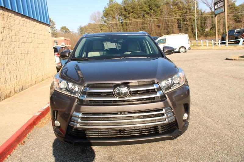 Toyota Highlander Limited V6 FWD (Natl) 2018