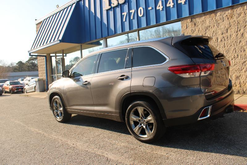 Toyota Highlander Limited V6 FWD (Natl) 2018