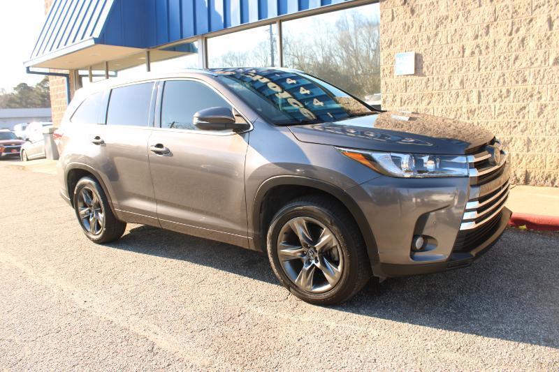 Toyota Highlander Limited V6 FWD (Natl) 2018
