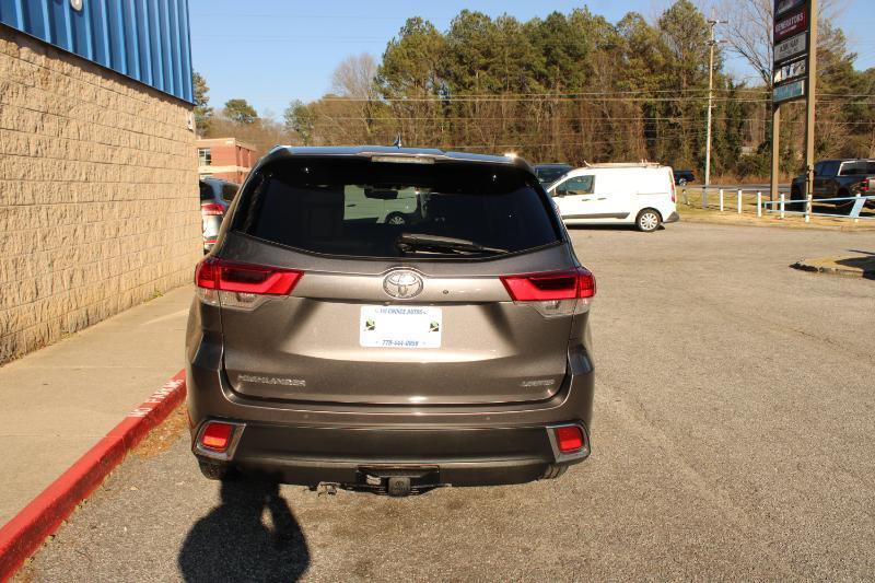 Toyota Highlander Limited V6 FWD (Natl) 2018