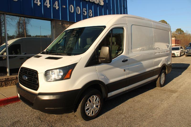 Ford Transit Van T-250 148" Med Rf 9000 GVWR Sliding RH Dr 2019