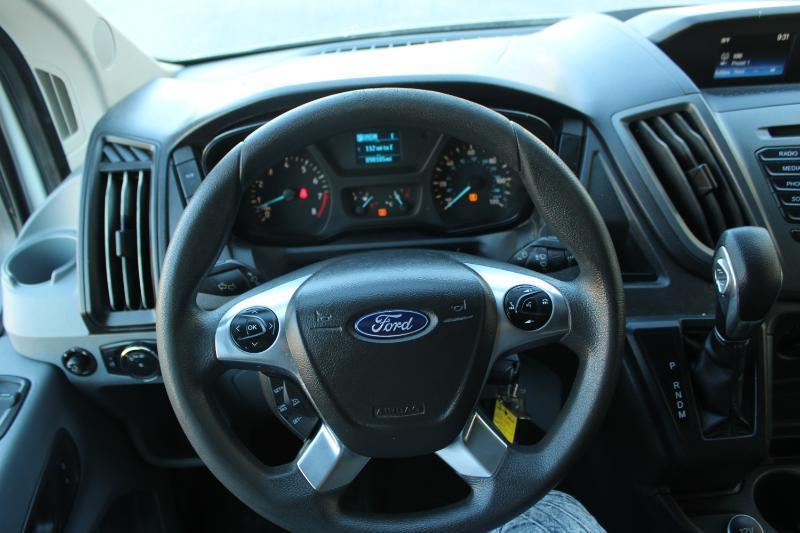 Ford Transit Van T-250 148" Med Rf 9000 GVWR Sliding RH Dr 2019