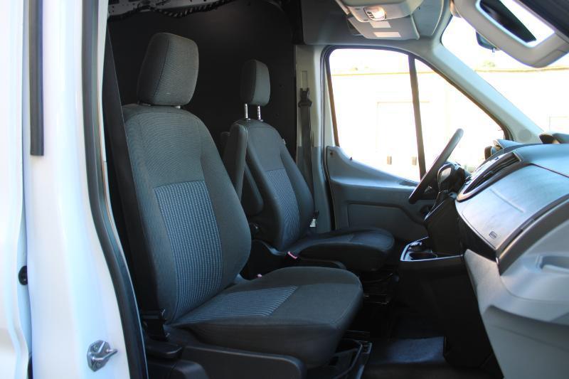 Ford Transit Van T-250 148" Med Rf 9000 GVWR Sliding RH Dr 2019