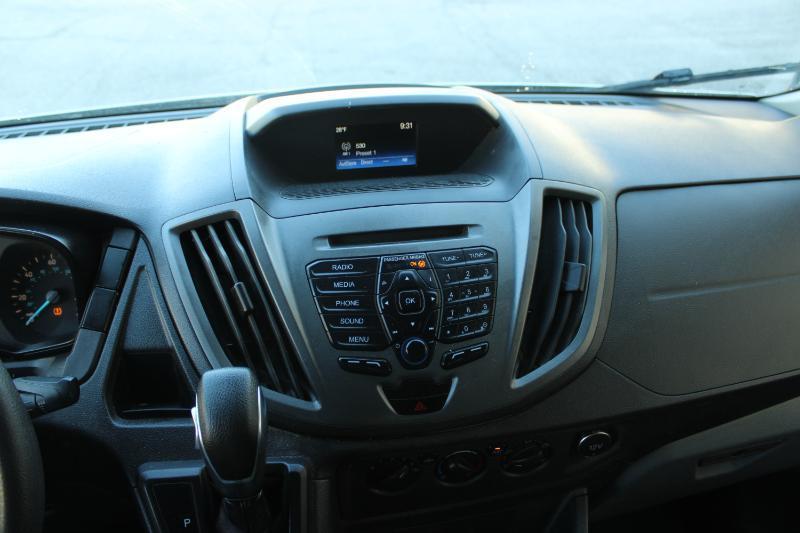 Ford Transit Van T-250 148" Med Rf 9000 GVWR Sliding RH Dr 2019