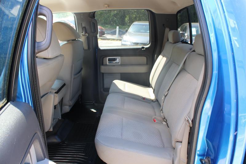 Ford F-150 2WD SuperCrew 145" XLT 2009