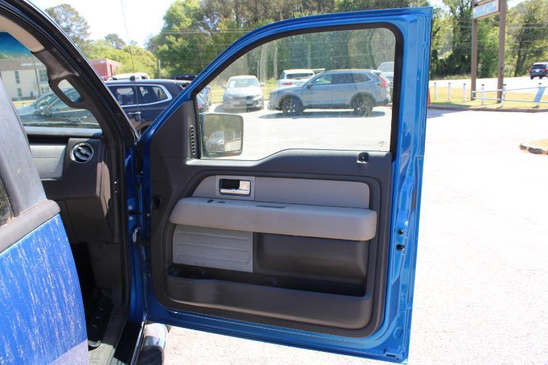 Ford F-150 2WD SuperCrew 145" XLT 2009