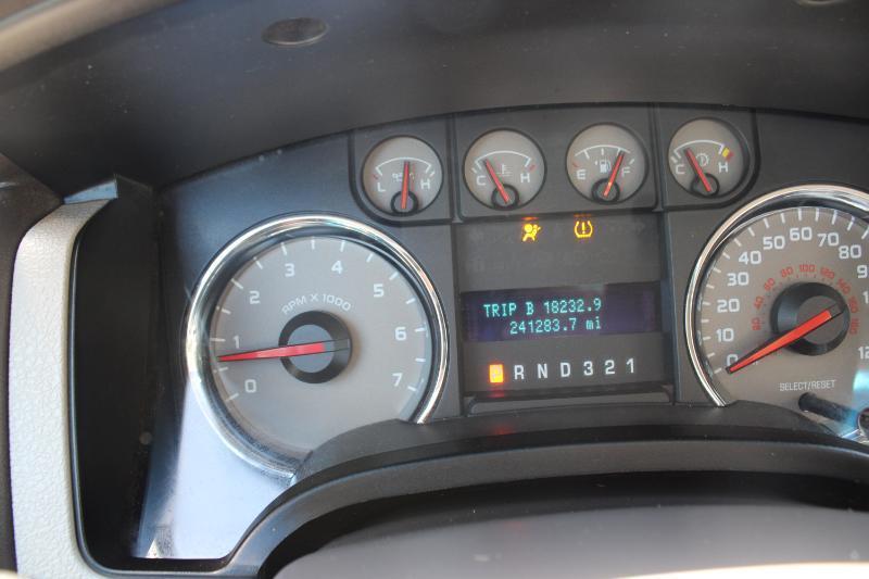 Ford F-150 2WD SuperCrew 145" XLT 2009