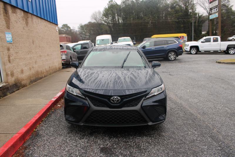 Toyota Camry SE Auto (Natl) 2019