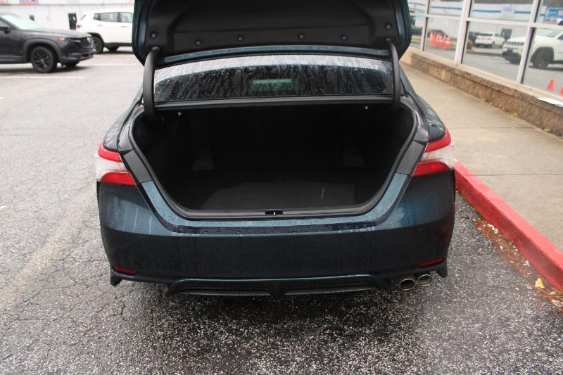 Toyota Camry SE Auto (Natl) 2019