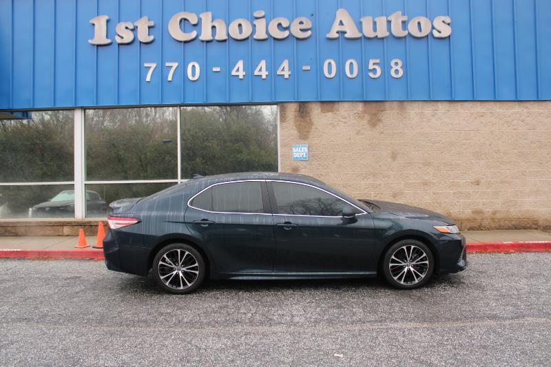 Toyota Camry SE Auto (Natl) 2019